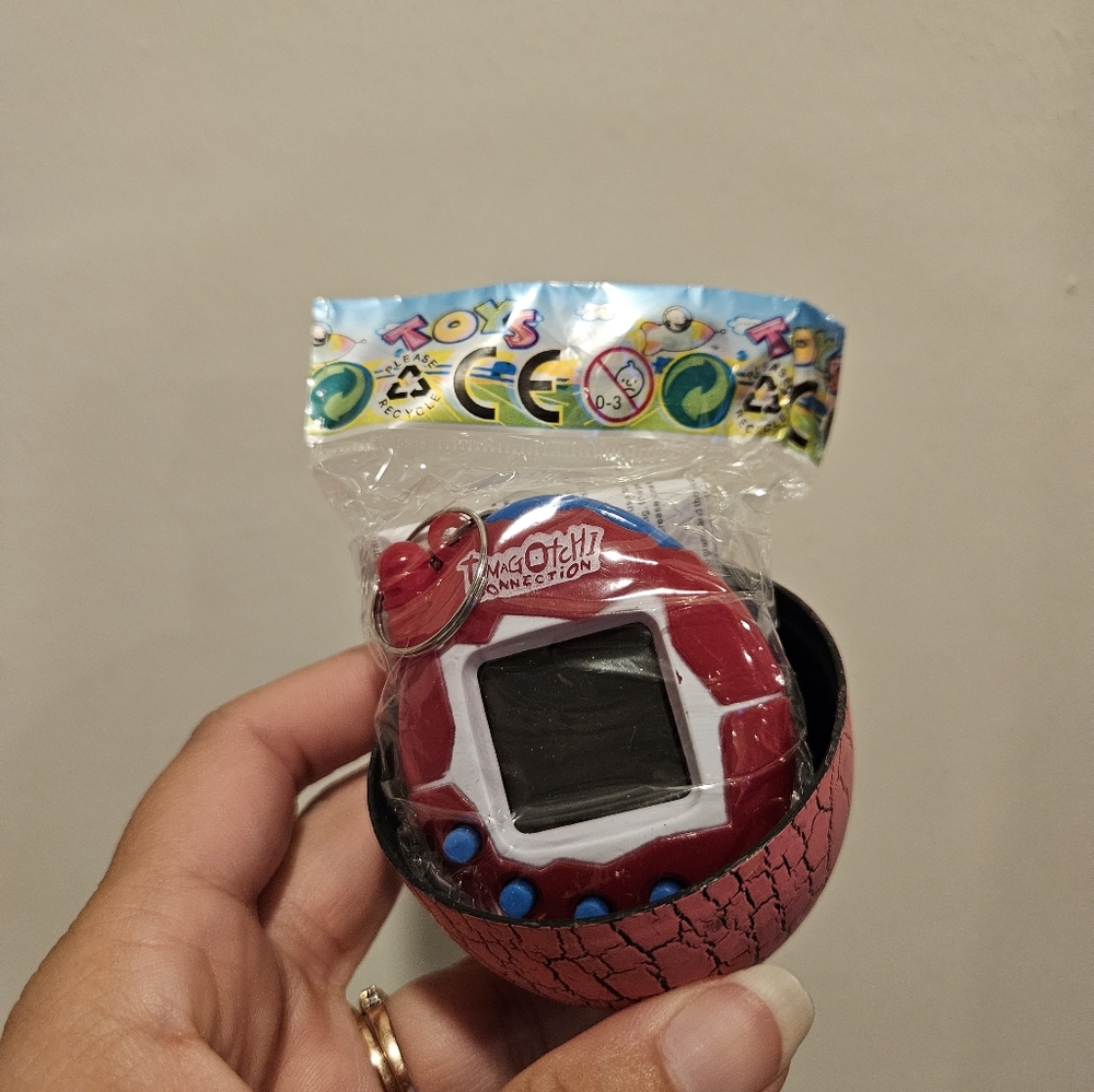 NWT Tamagotchi Connection - Picture 3 of 3